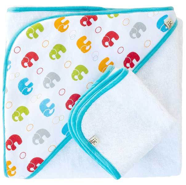 The JJ Cole hooded towel is just the right size to wrap and dry baby. The corner hood ensures that baby will be cosy and warm from head to toe.  This bath time essential is made from 100% cotton terry cloth,  for the ultimate in softness and absorption. A co-ordinating washcloth is included.
